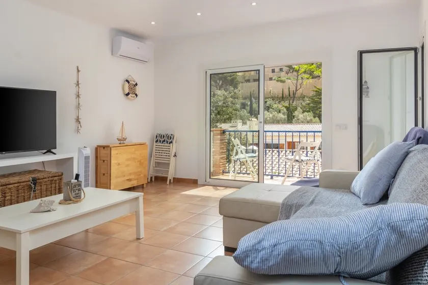 Ferienwohnung \"La Caseta de Sa Riera\" mit privater Terrasse und WLAN - Image 1