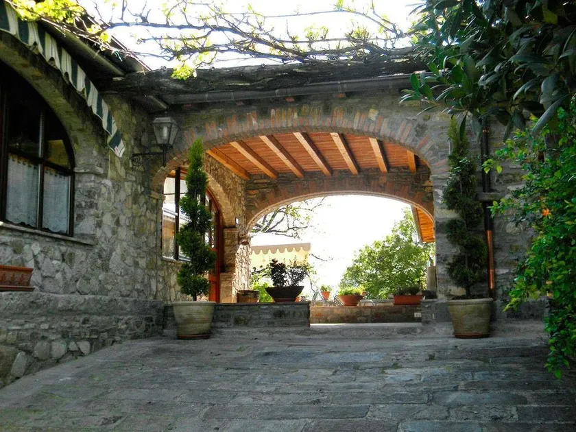 Giunasco - Image 1