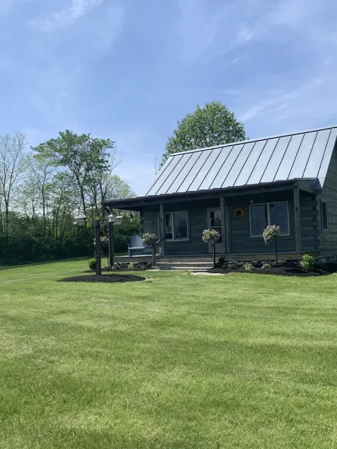 The Cabin. - Image 1