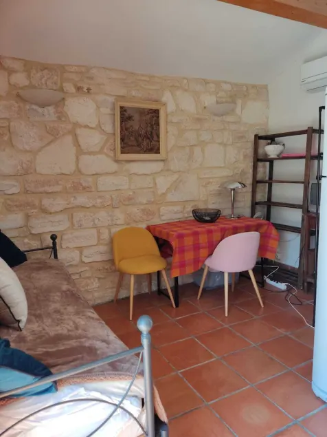 Les Cigales Grospierres, laurel studio near Vallon pont d'Arc shared pool - Image 1