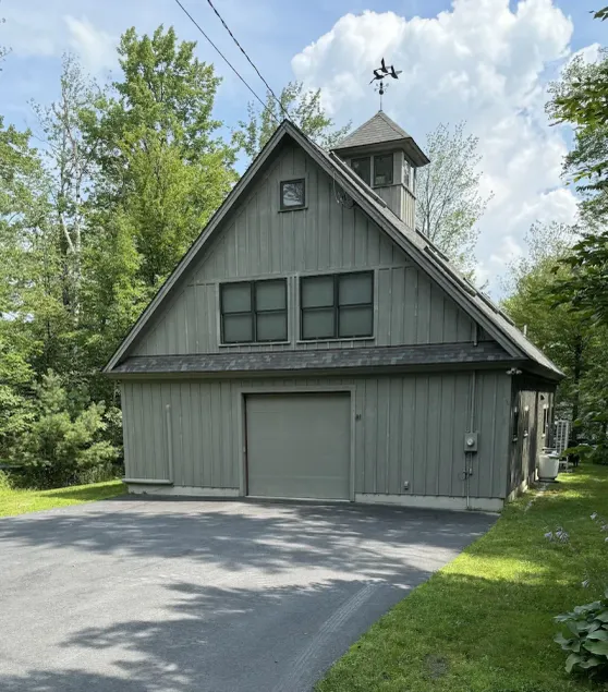 Sunapee Barn Retreat - Image 1