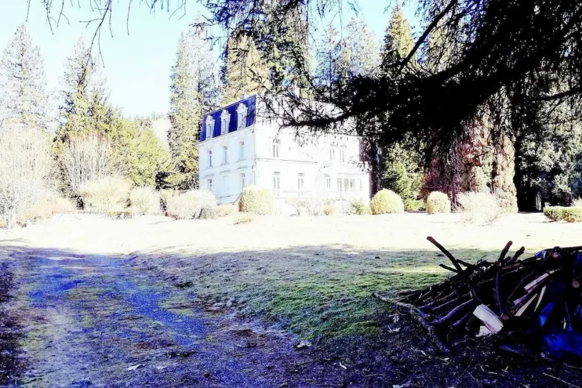 CHATEAU LA LONGINE - Image 1