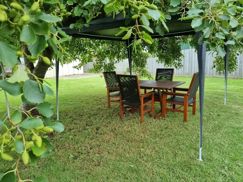 Seabreeze Coast Getaway with Boat Caravan Space&Unlimited Wi-Fi & Netlfix!! - Image 1