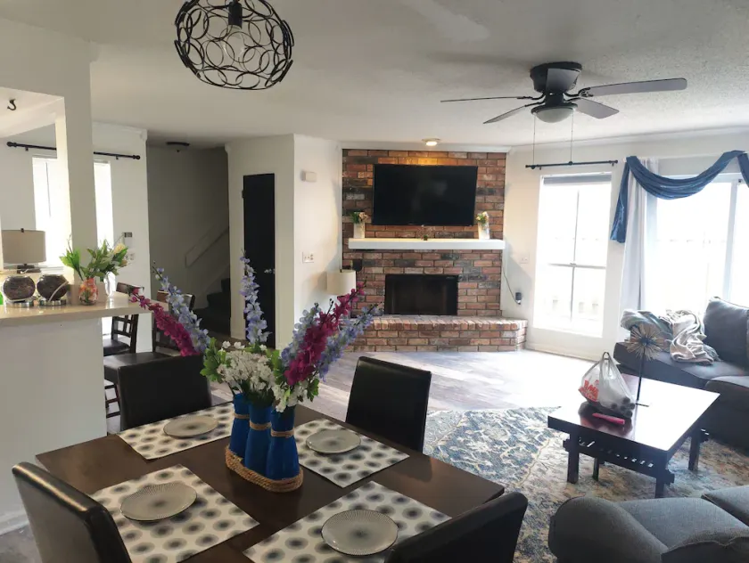 Charming NOLA Condo - Image 1