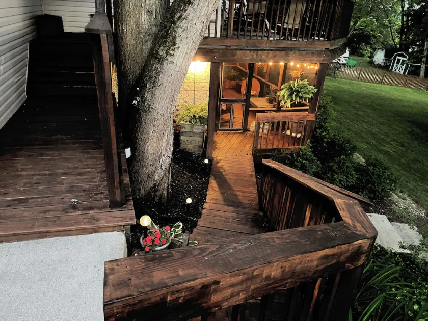 Amish Country Comfort - Image 1