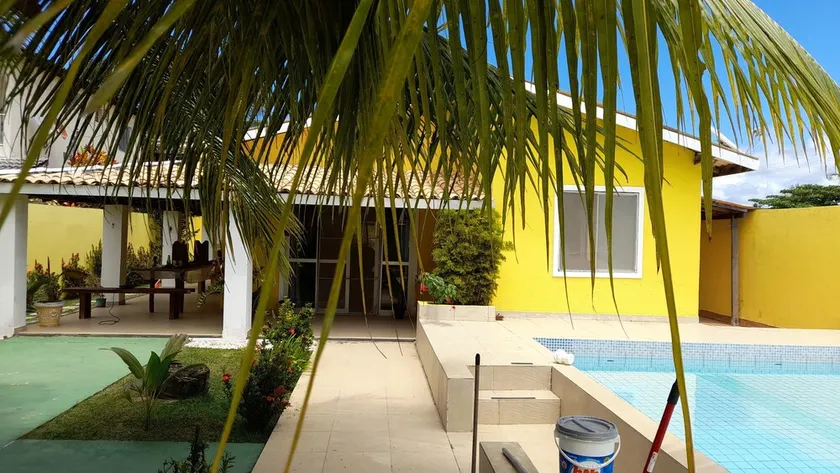 Beach house with pool, barbecue and wood-fired oven. - Image 1