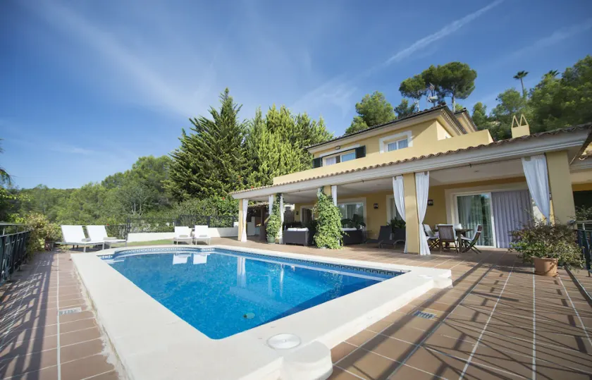Bella e lussuosa villa con piscina a 5 minuti dalla spiaggia di Puerto Portals - Image 1