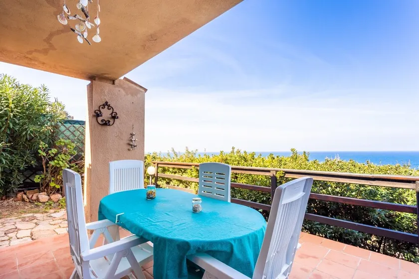 Maison de vacances \"Villetta Duplex Vue à Couper le Souffle\" avec vue sur la mer, 2 terrasses privées et Wi-Fi - Image 1
