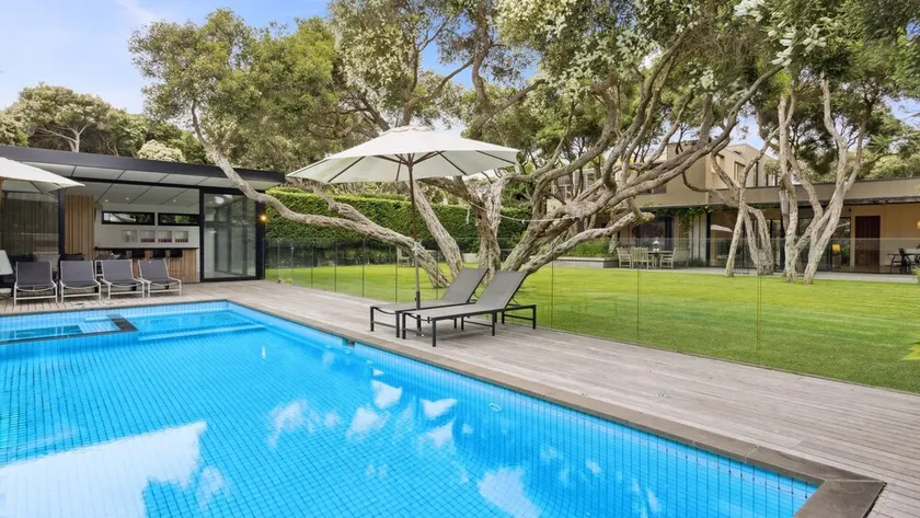 Rifugio Moonah Pool and Spa Portsea | Passeggiata a Bay Beach - Image 1