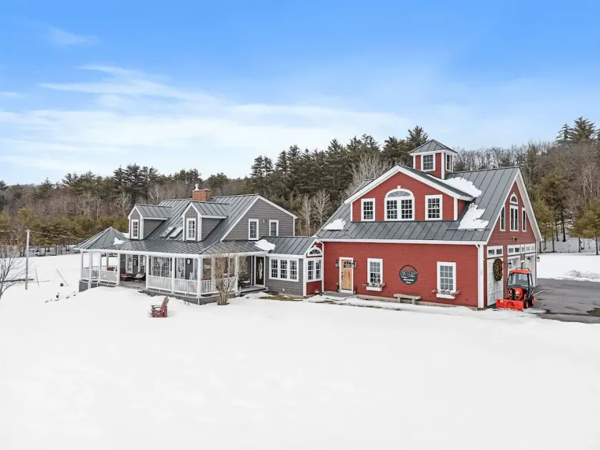 Peaceful Retreat with Stunning Mountain Views for Unforgettable Memories - Image 1