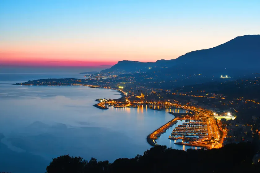 You could spent the whole day on the terrace watching the Mediterranean sea - Image 1