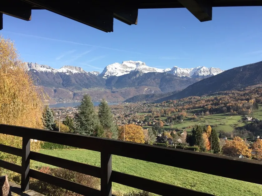 Chalet 90m² med udsigt over Lake Annecy - Image 1