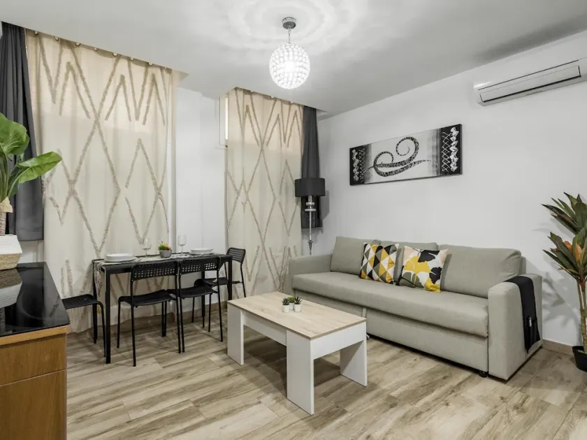 Charming Madrid Numancia - Image 1