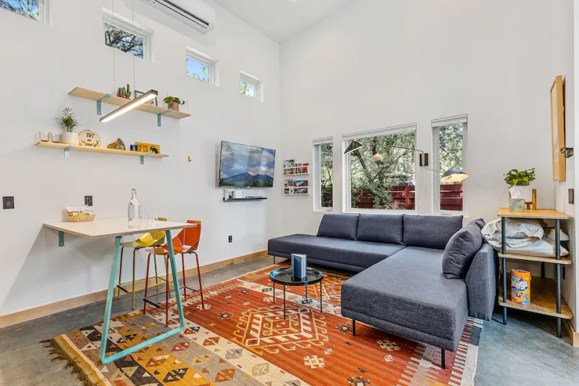NoHo Loft  |1BR/1BA | Spend Spring in Flagstaff! - Image 1
