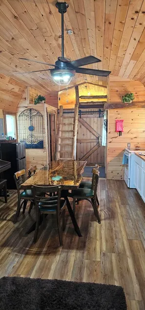 Quaint Cabin - 8 minutes from Ark Encounter!!\nCountry setting, near town!! - Image 1