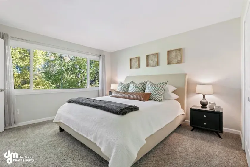 Modern Turnagain Townhome - Image 1