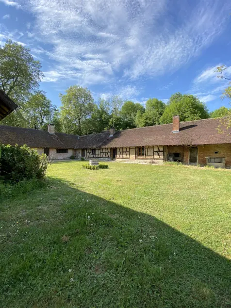 Beaurepaire Castle Farm - Image 1