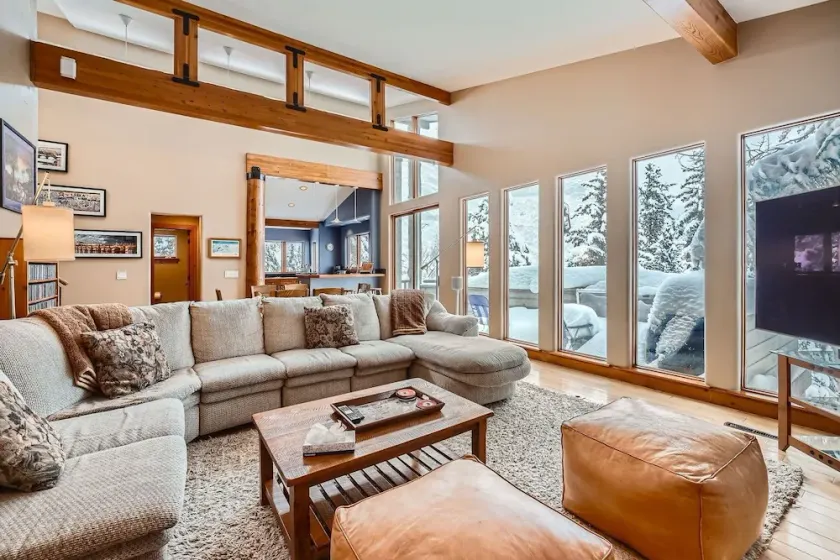 2997 Basingdale home - Image 1