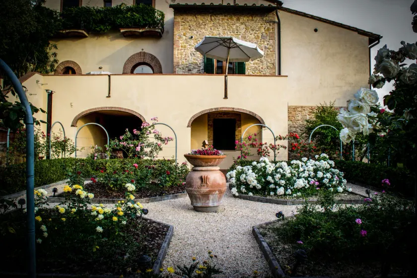 Quinta Toscana, com vistas espectaculares sobre o campo - Image 1