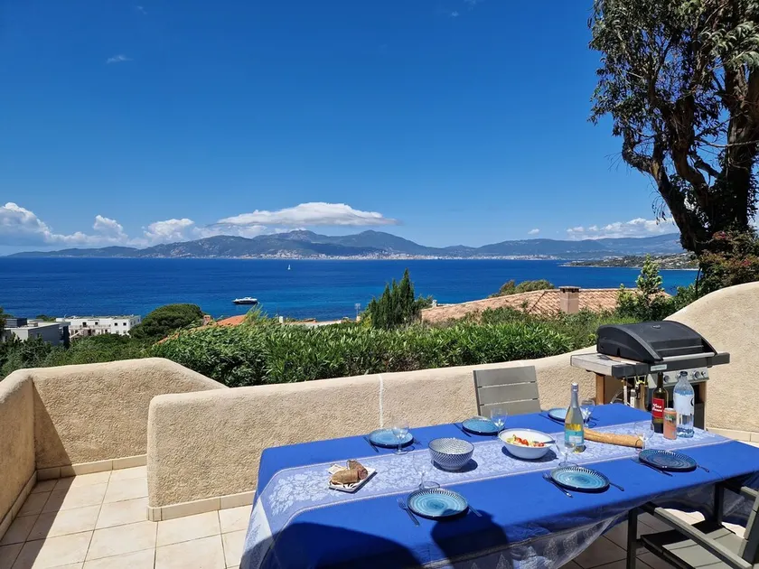 Maison golfe d'Ajaccio: vue mer - Image 1