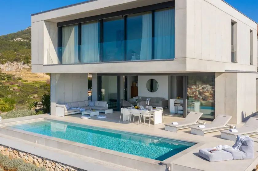 Luxury Villa Omnia Hvar with infinity pool - Image 1