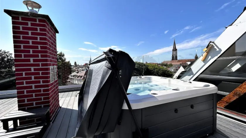Exclusive Selection - Luxus Penthouse - Image 1