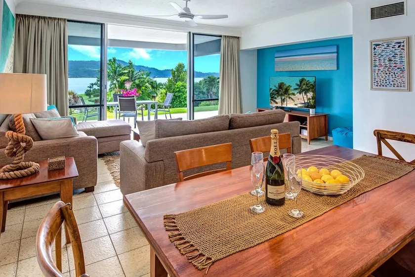 2 bedroom ground floor apartment - Image 1