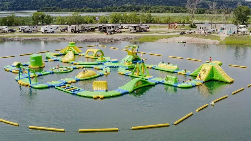Coconut Cove RV Resort - Image 1