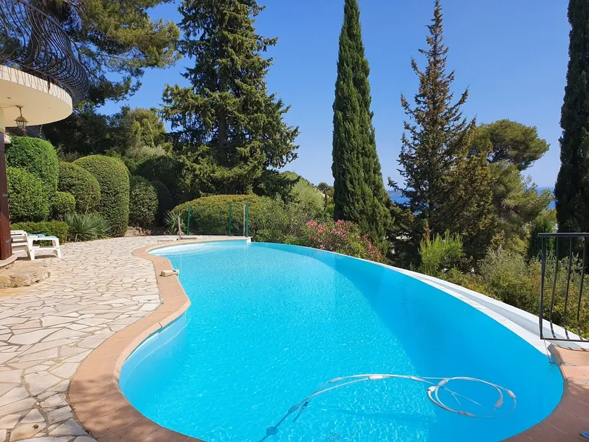 Villa mit Klimaanlage, sehr ruhig, Meerblick, Schwimmbad, 10 Personen - Image 1