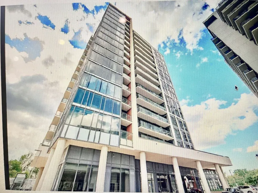 Luxury 2 Bedroom Family Size Condo - Image 1