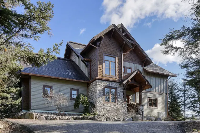 Tremblant: Luxurious Mountain Home, Heart of the Village! 25% off 7 nights + - Image 1