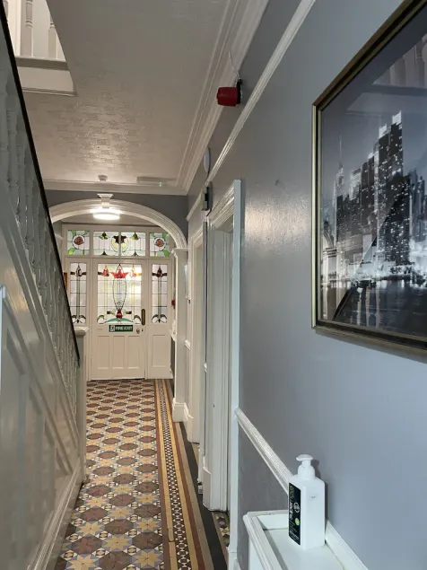 Emerald Residence - Image 1