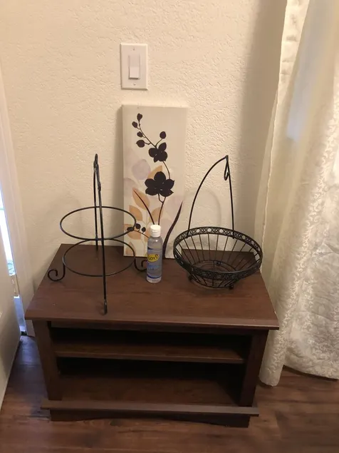 This warm and welcoming Home can be your Home away from Home - Image 1
