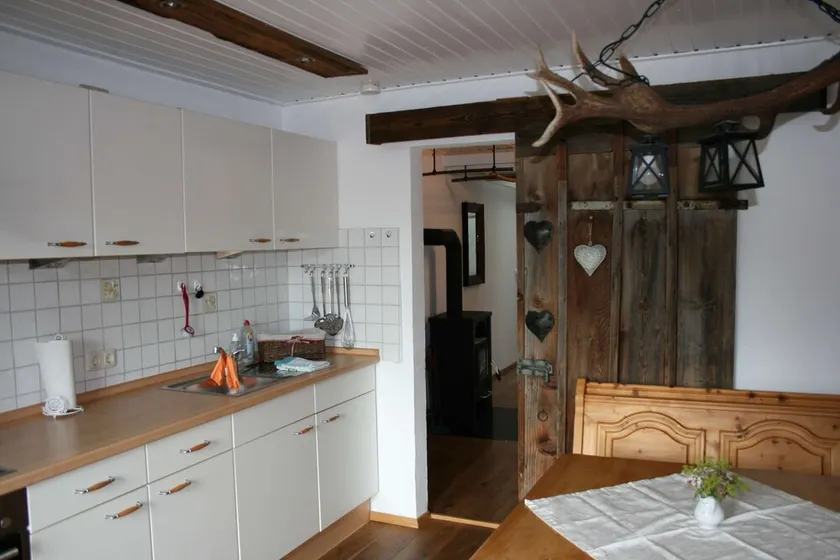 Apartment hayloft 100 sqm, 1-5 persons, 2 sep. Bedroom, WLAN, Balcony - Image 1