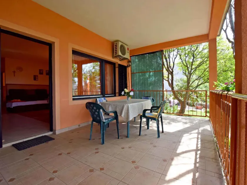 Holiday apartment with air conditioning and terrace - Image 1