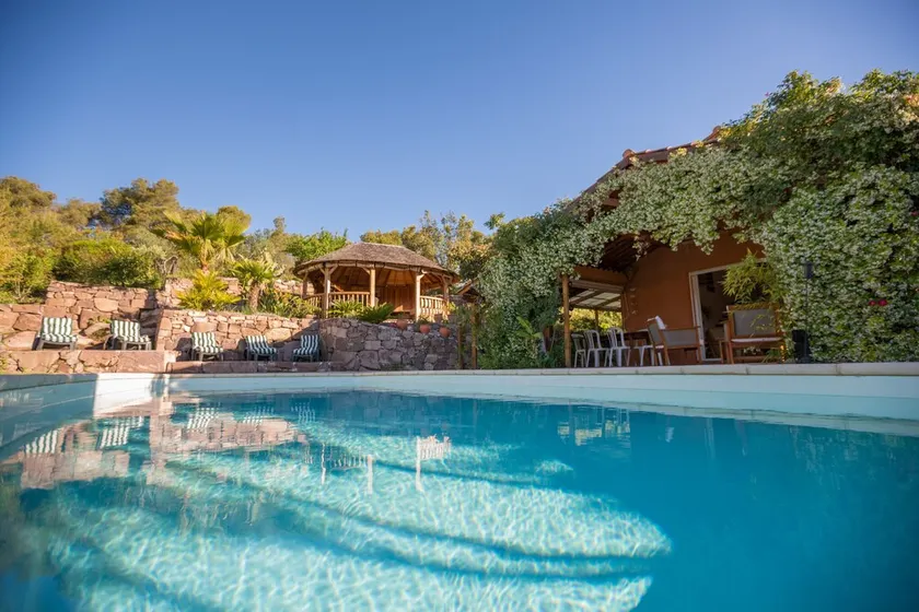 I nærheden af Hyères, Villa mellem hav og landskab - Image 1