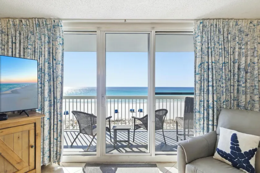 HEISS! REDUZIERTE HERBSTPREISE! Pelican 4th Floor direkt am Strand ... perfekte Aussicht - Image 1