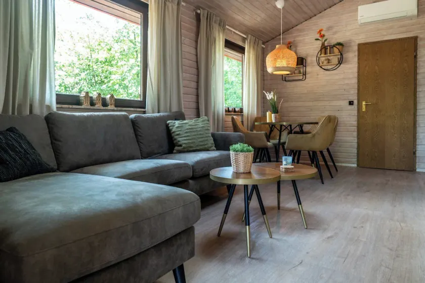 Comfort Sauna 4p - Two Bedroom Chalet, Sleeps 4 - Image 1