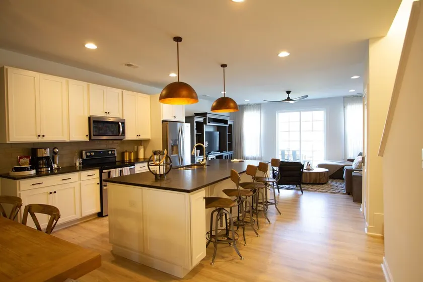 Executive Townhome featured on A&E’s Vacation Home Potential Feb 2019! - Image 1