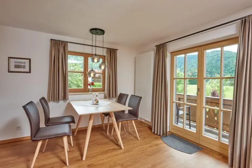 (06) Comfort vacation apartment with south-east-facing balcony, approx. 67 sqm - Image 1