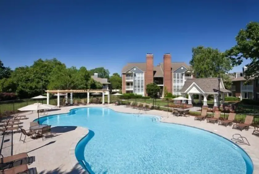Wyndham 915 1BR Gem Perfect for Couple - Image 1