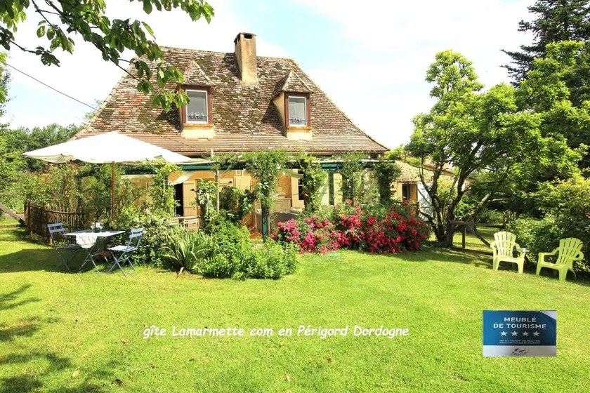 Dordogne Valley, 4 * holiday house, exclusive pool, 12kms from Bergerac - Image 1