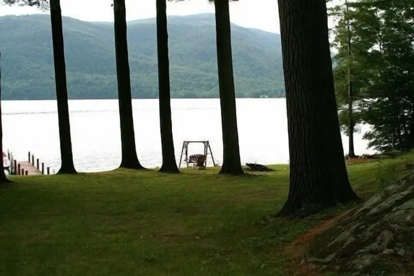 Makellose Lake George-Kabine mit Dock-Raum - Image 1