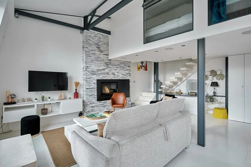 Chic Duplex Loft in the Heart of Paris Montorgueil - Image 1