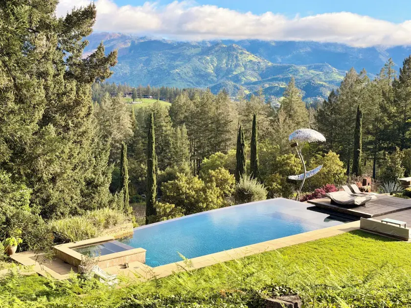 Luxury Vineyard Guest House avec des vues incroyables, piscine, tennis! - Image 1
