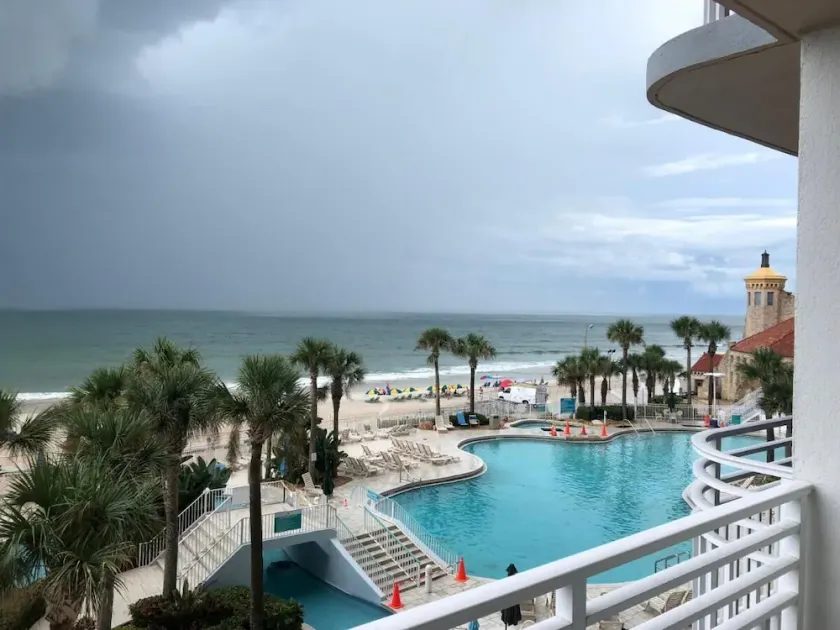 Family vacation 2BR with all the extras.  Beach offers play area for all. - Image 1