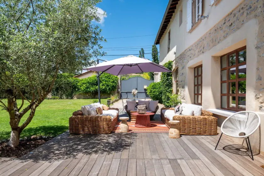L'Antiquaire - Chic and trendy family house with garden and swimming pool - Image 1