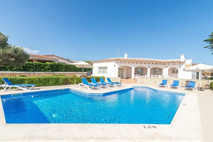 Spacious villa with pool and sea view - Villa Arena Blanca - Image 1