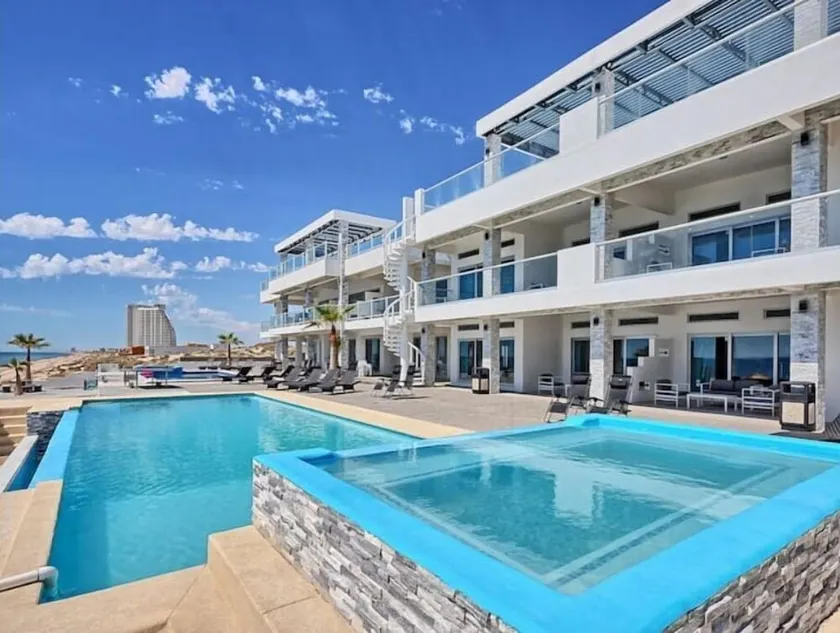 Luxury Six Palms Villas #6. Playa Encanto - Image 1