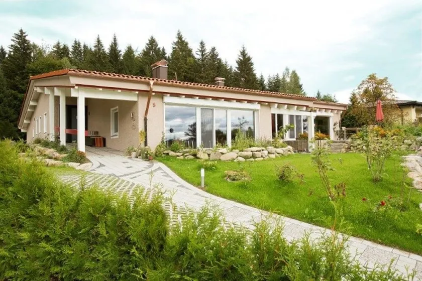 Arrivo - vacanze - il rifornimento di carburante in \"Casa su Forest Park\" - Image 1